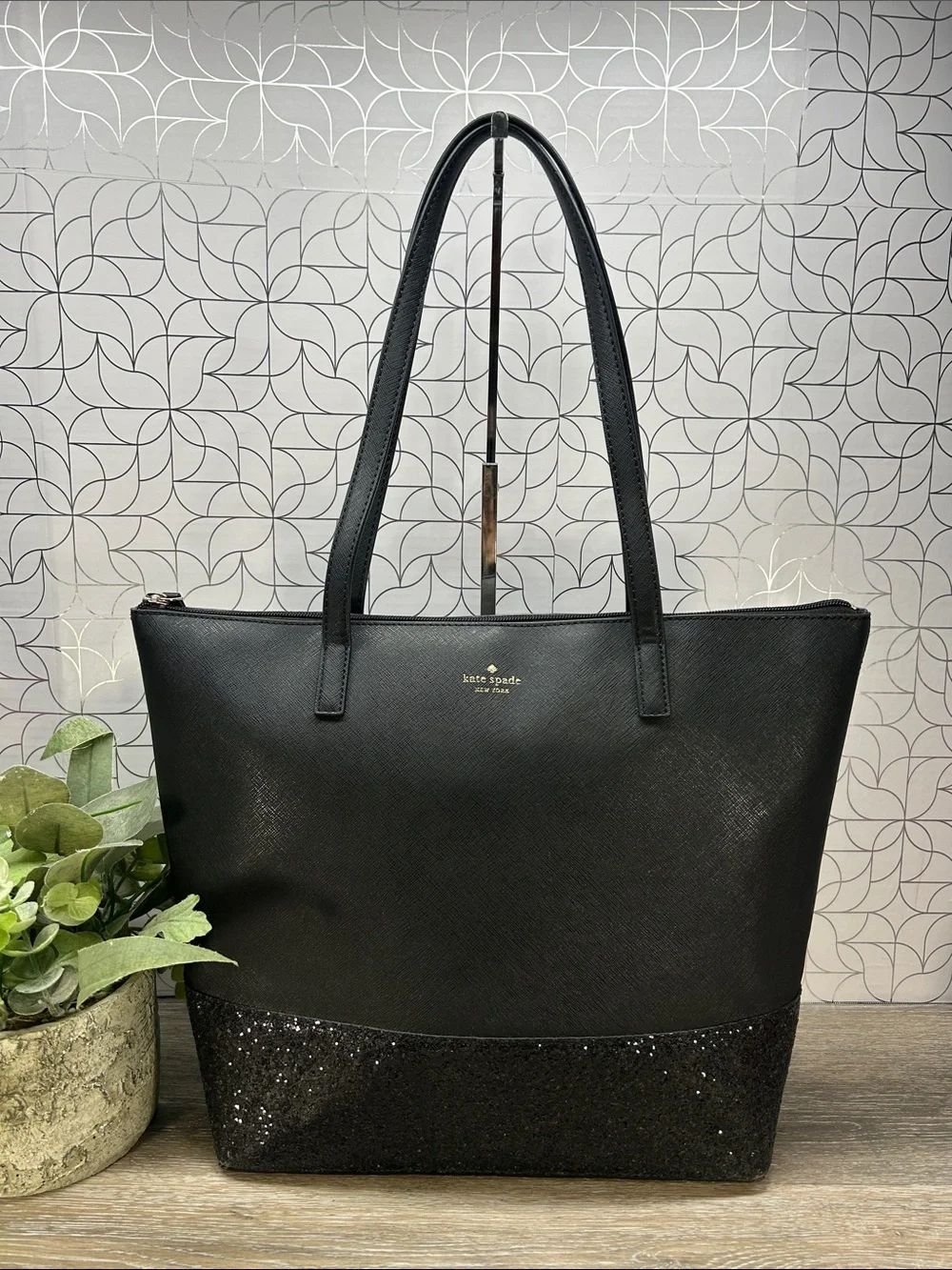 6051 Kate Spade Black Tote Bag with glitter trim 036051